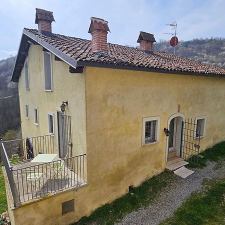 Casa Nel Verde Ca Dla Cola Mombasiglio 외부 사진