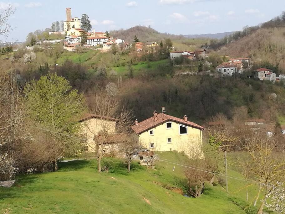 Casa Nel Verde Ca Dla Cola Mombasiglio 외부 사진